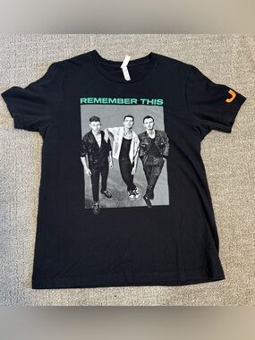 Jonas Brothers concert t-shirt from their "Remember This" Tour 2021